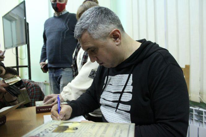 Новини Вінниці - фото з «Його вбили тричі»: що Вахтанг Кіпіані розказав у Вінниці про «Справу Василя Стуса»