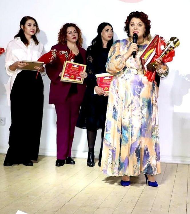 Новини Вінниці - фото з Проект «Жінка Вінниччини» відзначив переможців і зібрав кошти дітям на інсулінові помпи