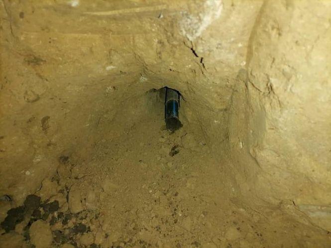 Новини Вінниці - фото з По дну Дністра проклали шланг для перекачування спирту. Знахідку демонтували прикордонники