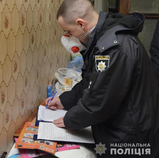 Новини Житомира - фото з Вбивство у Житомирі: у багатоповерхівці знайшли застреленим 39-річного чоловіка