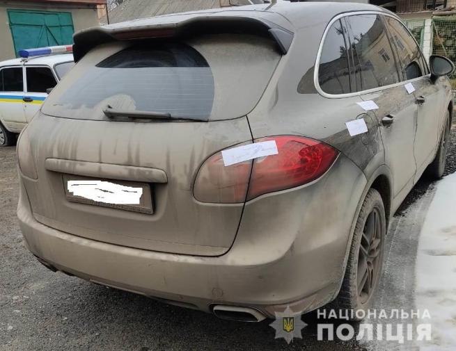 Новини Вінниці - фото з Томашпільському стрільцю, який тікав на Porsche, оголосили про підозру