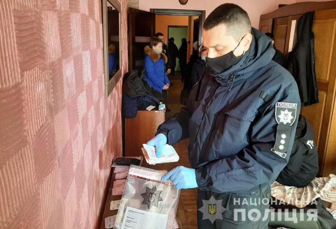 Новини Вінниці - фото з «Родич спричинив ДТП». Зловили гастролерів, які на 100 тисяч ошукали пенсіонерів