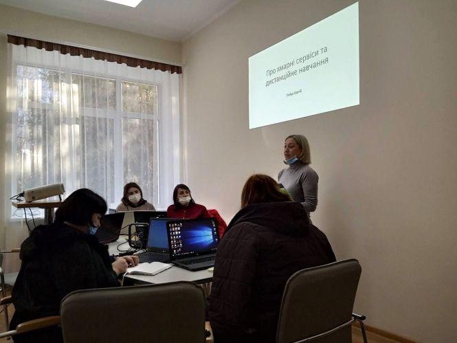 Новини Вінниці - фото з «Вчитися потрібно все життя»:  що говорить 72-річна вінничанка про Центр освіти дорослих