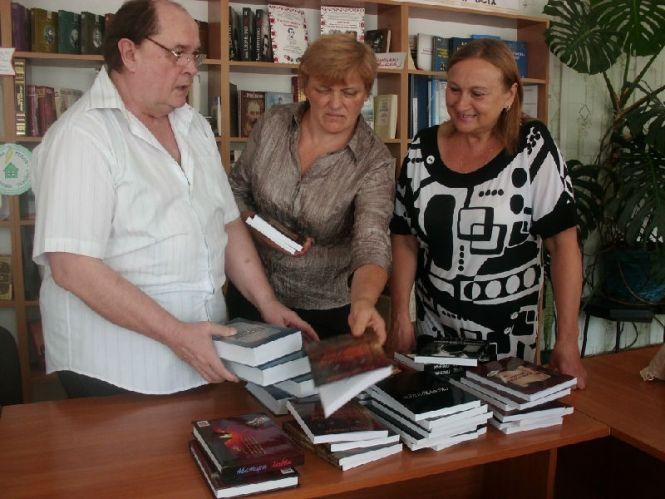 Новини Вінниці - фото з «Ви маєте звільнити приміщення!» Колектив бібліотеки опинився на вулиці без зарплати