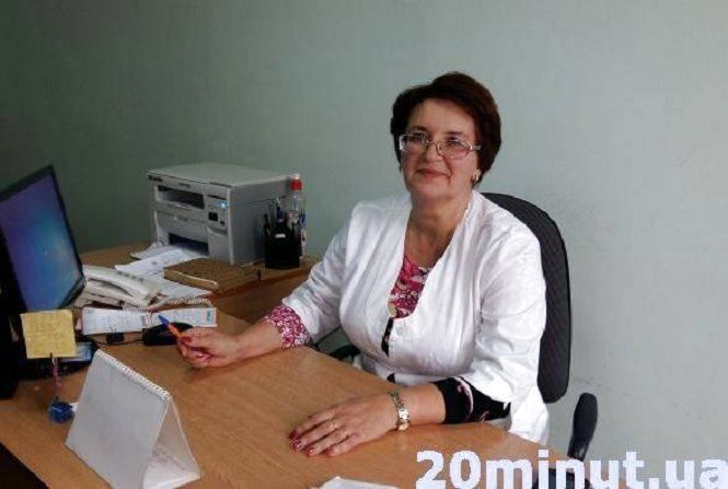 Новини Тернополя - фото з Лікуємо вдень і вночі. Сімейні лікарі розповіли, коли їм можна дзвонити Кого примусять заплатити за прийом сімейного лікаря? : 24:10:2018 - 20 хвилин Тернопіль