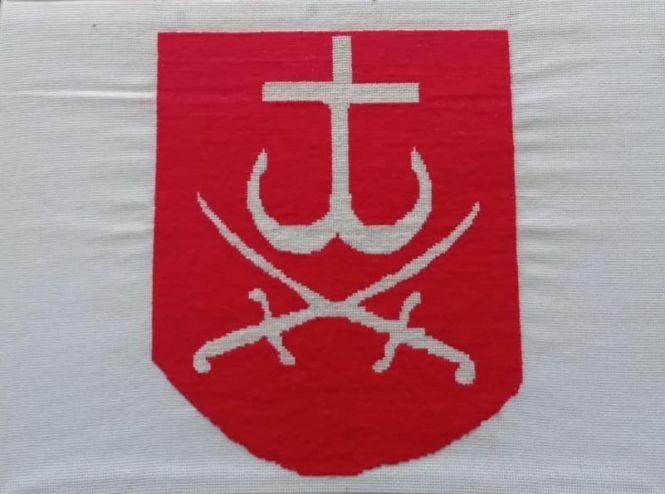 Новини Вінниці - фото з З любов'ю до рідного міста, або Як студентки вишивали книгу про Вінницю