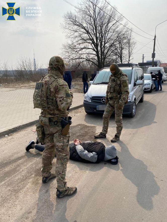 Новини Житомира - фото з У Житомирі СБУ блокувала підпільну майстерню з виготовлення зброї