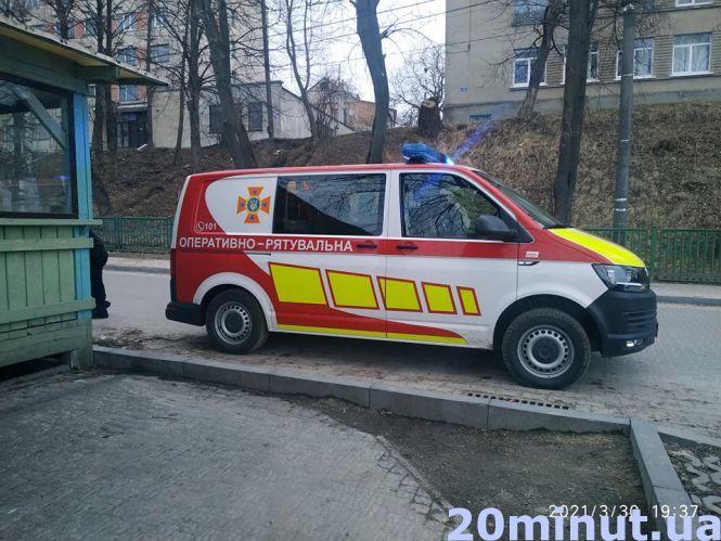 Новини Тернополя - фото з На Тернопільському ставі під лід провалилася людина. Чи врятували? (ОНОВЛЕНО)