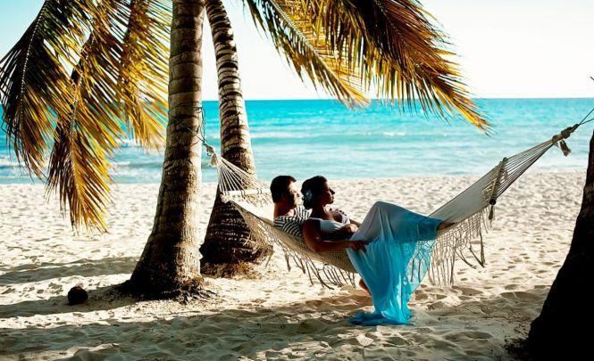 Новини Тернополя - фото з Карантинний відпочинок за кордоном. Скільки коштує і які ризики – досвід тернополян і експертів (ГРАФІКА)