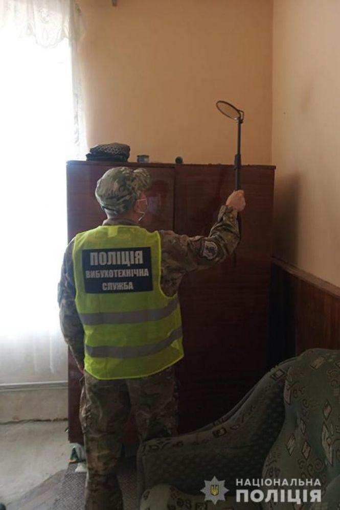 Новини Тернополя - фото з Невдалий жарт: повідомлення про замінування військового комісаріату в Бучачі не підтвердилося