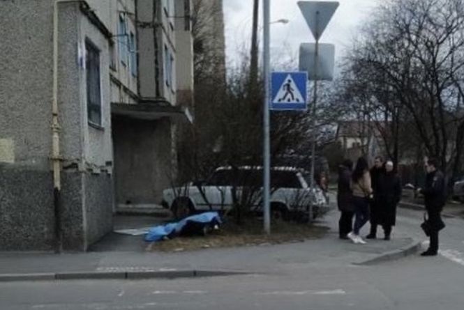 У Вінниці пенсіонер випав з вікна восьмого поверху. Подробиці