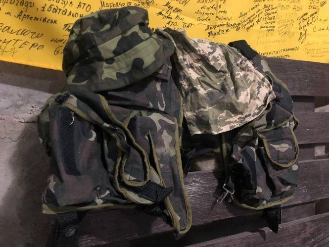 Новини Хмельницького - фото з Нетиповий священник: з гітарою та собакою поїхав на Схід, а в костелі відкрив музей війни