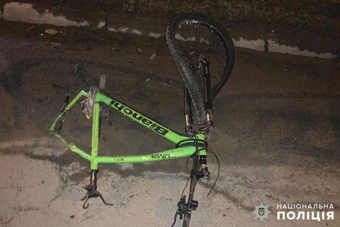 Новини Хмельницького - фото з П'яний 20-річний водій насмерть збив велосипедиста на Хмельниччині та втік геть (ФОТО)