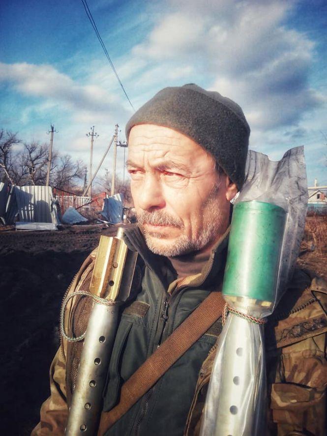 Новини Хмельницького - фото з Два роки тому на Сході загинув Микола Неживий. Зібрали спогади побратимів, родичів та волонтерів