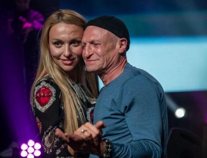 Новини Вінниці - фото з ВІН І ВОНА. Нерівний шлюб або чи буває кохання другої свіжості?