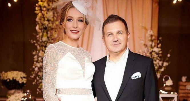 Новини Вінниці - фото з ВІН І ВОНА. Нерівний шлюб або чи буває кохання другої свіжості?