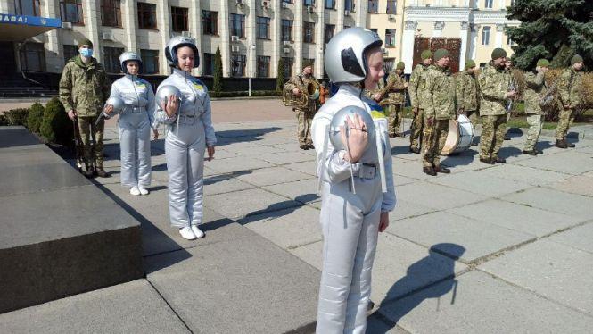 Новини Житомира - фото з У Житомирі відзначили День космонавтики та 60-річчя першого польоту в космос