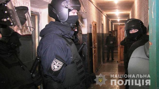 Новини Вінниці - фото з «Смотрящього» за колонією підозрюють у... наповненні «злодійського общака»