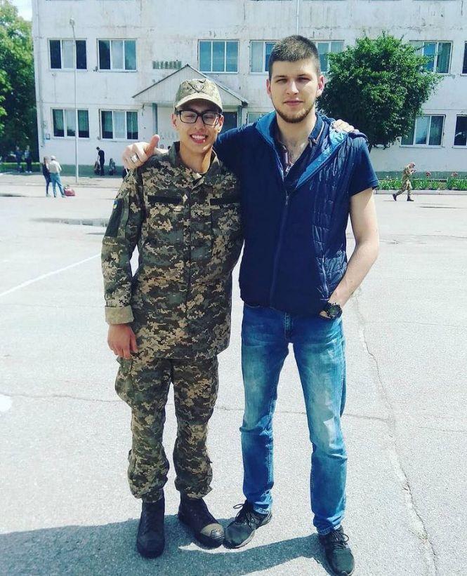 Новини Вінниці - фото з Шукає поліція, військові та волонтери. Мати і друзі розповідають про зниклого Михайла Зубчука