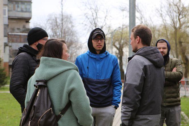 Новини Вінниці - фото з «Поки я не побачу тіла — Міша для мене живий»: репортаж з пошуків зниклого Михайла Зубчука