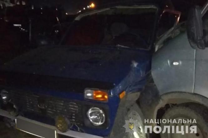 Новини Тернополя - фото з На Збаражчині авто врізалось у вантажівку, а після цього злетіло у кювет. Водій загинув на місці ДТП