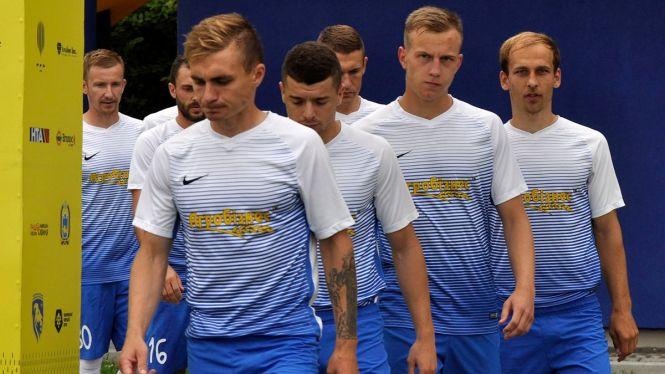 Новини Тернополя - фото з Півфінал Кубка України Агробізнес–Динамо: впевнена перемога киян. Чому протестували ультрас?