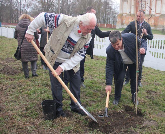 Новини Вінниці - фото з «У мене все імпортне, тільки чоловік з Вапнярки». Крилаті фрази сатирика Олега  Чорногуза
