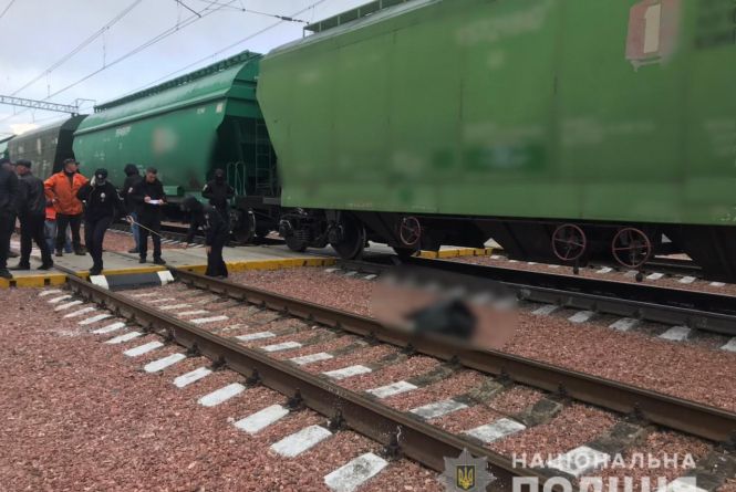 У Жмеринці під колесами потягу загинула бабуся. Перші деталі інциденту