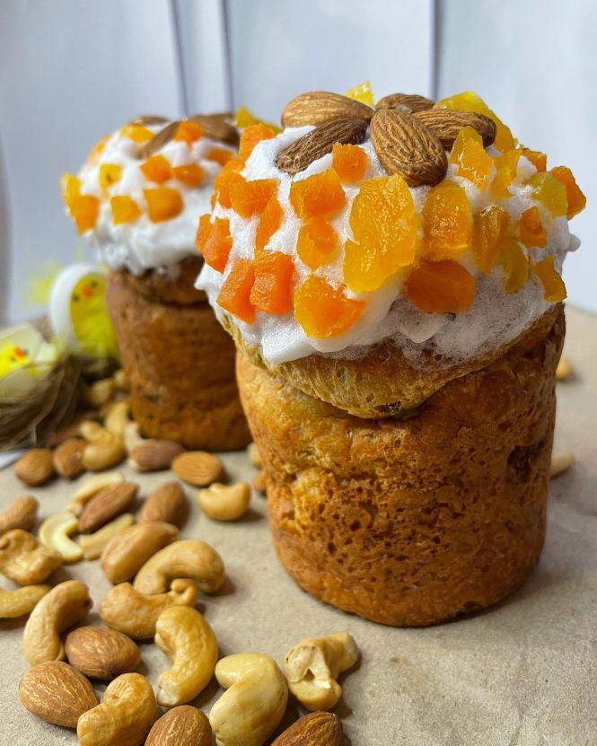 Новини Тернополя - фото з Ароматні та пухкенькі пасочки: особливі рецепти від тернопільських кондитерок та відомих господинь