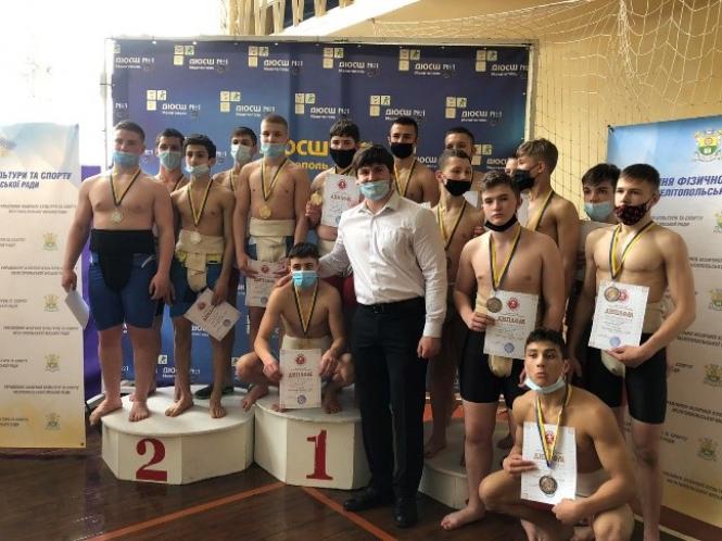 Новини Вінниці - фото з Вінничани привезли одинадцять «золотих» медалей з чемпіонату України з сумо сумо.jpg