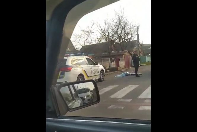 Новини Вінниці - фото з Збили насмерть дитину, серійні крадії та інше важливе за 28 квітня на 20minut.ua Катався на самокаті і потрапив під колеса МАЗу. У Вінниці на смерть збили дитину