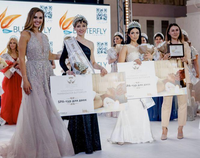 Новини Вінниці - фото з Корони отримали всі. Хто переміг у конкурсі «Місіс Вінниця та Місіс Поділля-2021»