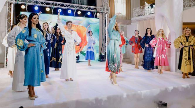 Новини Вінниці - фото з Корони отримали всі. Хто переміг у конкурсі «Місіс Вінниця та Місіс Поділля-2021»