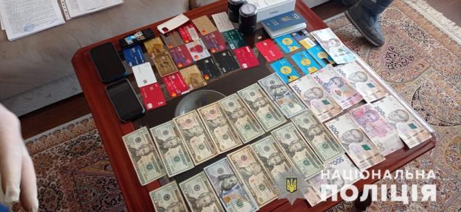 Новини Вінниці - фото з За бюджетні гроші фінансували криміналітет. Судитимуть банду шахраїв