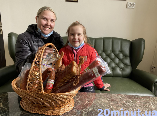 Новини Тернополя - фото з Прикрашали разом з донечкою: хто переміг у фотоконкурсі «Великодній кошик»
