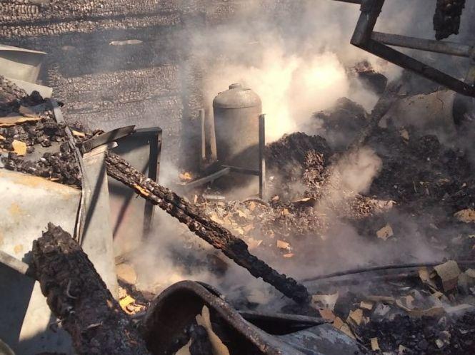 Новини Житомира - фото з Пожежа на Коростенщині: у веранді вибухнув газовий балон