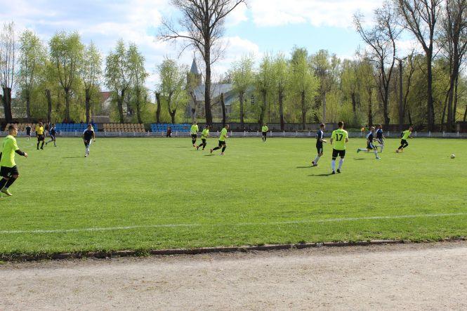 Новини Козятина - фото з Матюки та бійка: важка перемога «Моноліта» з мордобоєм після фінального свистка