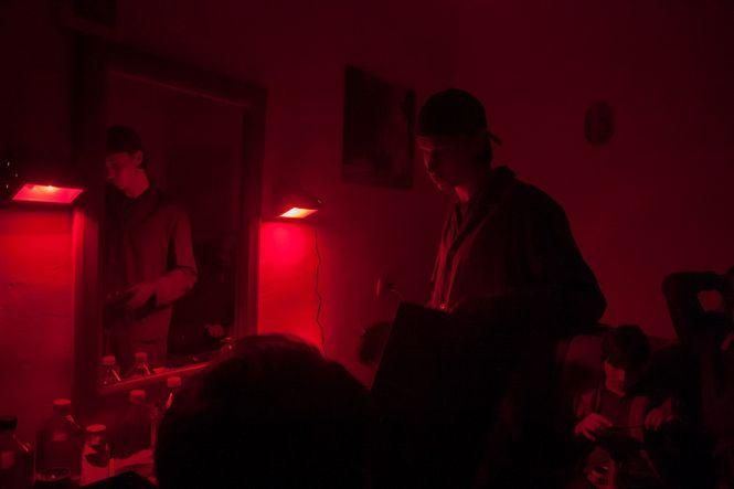 Новини Вінниці - фото з Робить фотокамери з бляшанок і протигазу: про пінхол-зйомку фотографа Олексія Кібкало