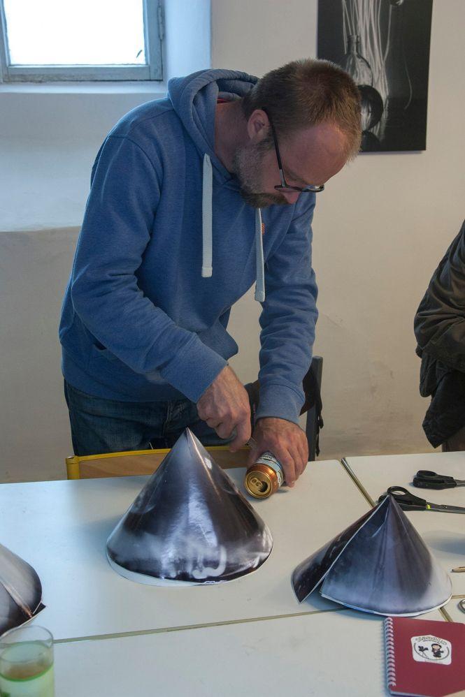 Новини Вінниці - фото з Робить фотокамери з бляшанок і протигазу: про пінхол-зйомку фотографа Олексія Кібкало