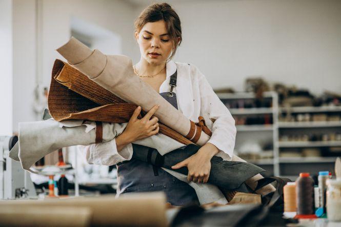Новини Тернополя - фото з Я успішна! Як теребовлянка з чоловіком створили бренд шкіряних виробів, які продають у всьому світі