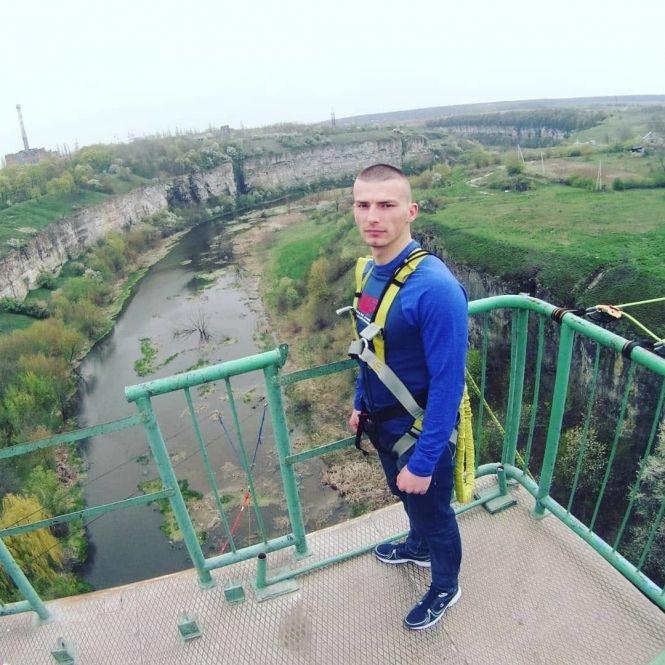 Новини Тернополя - фото з Товариш атовця, якого підозрюють у вбивстві, розповів деталі трагедії. Побратими стали на його захист