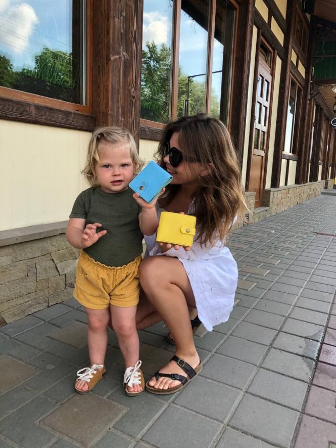 Новини Тернополя - фото з Я успішна! Як теребовлянка з чоловіком створили бренд шкіряних виробів, які продають у всьому світі Немає опису.