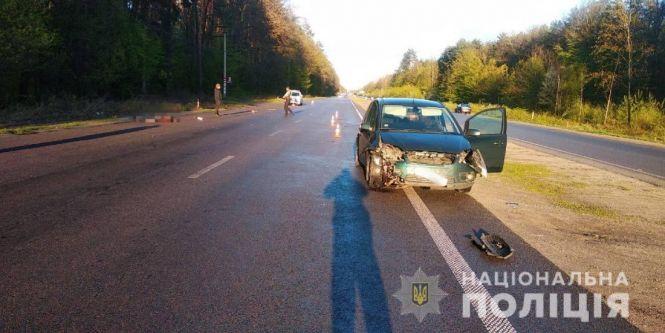 Новини Житомира - фото з У поліції розповіли подробиці ДТП під Житомиром, у якій загинув мотоцикліст