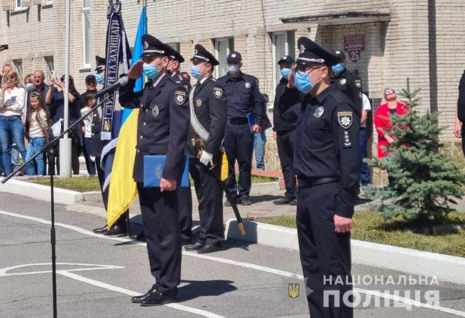 Новини Вінниці - фото з У Вінниці 36 юнаків та дівчат дали клятву кадета та засадили алею слави