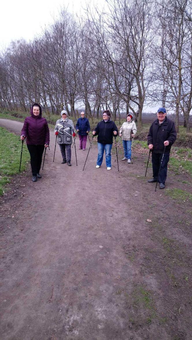 Новини Козятина - фото з У Козятині набирає популярності скандинавська ходьба
