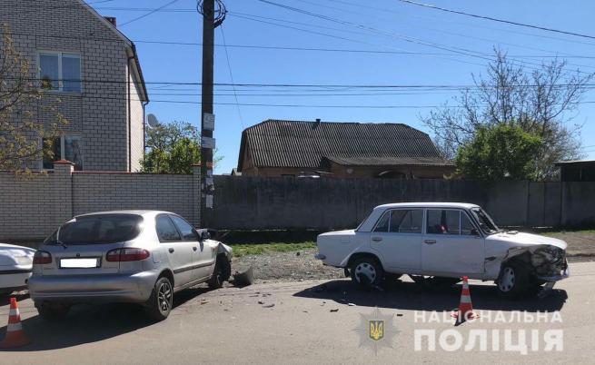 Новини Вінниці - фото з Аварія на вулиці Шевченка: водійка на «Део» не розминулась з автівкою «ВАЗ»