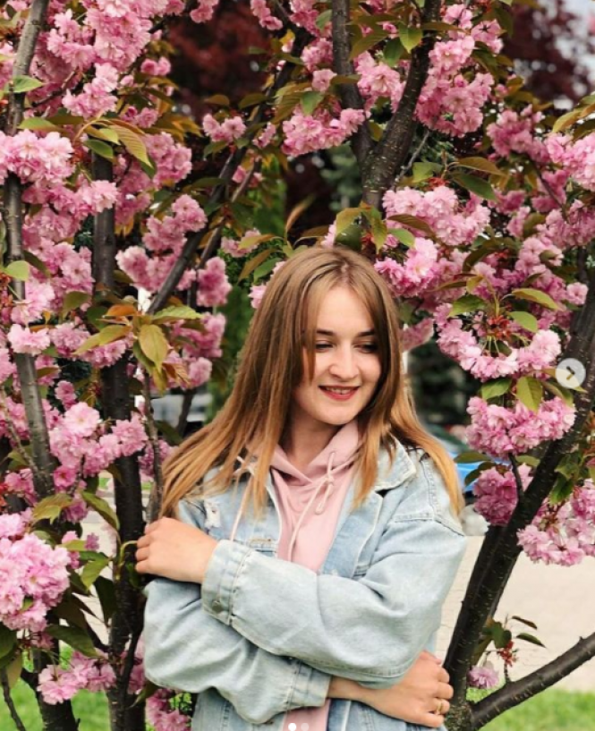 Хмельницький в Instagram. Кращі жіночі фото за останній тиждень : 15:05 ...