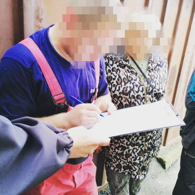 Новини Вінниці - фото з Дим біля Plaza Park. Інспектори «на гарячому» зловили порушника