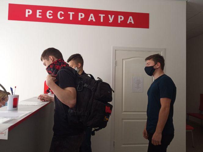 Новини Вінниці - фото з Це може врятувати чуже життя: як вінницькі активісти провели акцію з донорства крові