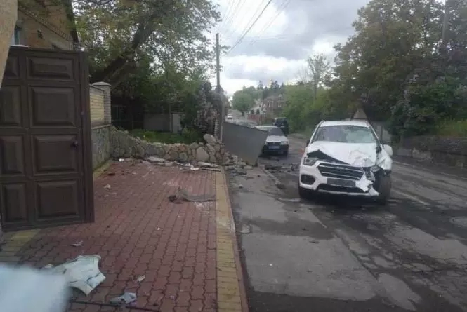 Новини Вінниці - фото з «Арматурну сітку витягали з голови». Більше про ДТП, де п'яна водійка наїхала на 13-річного Андрія